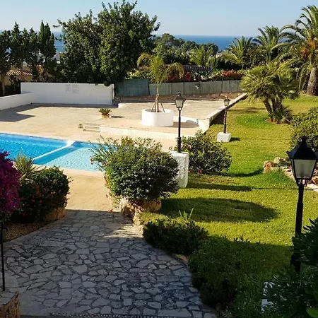 Jardines Al Mar *